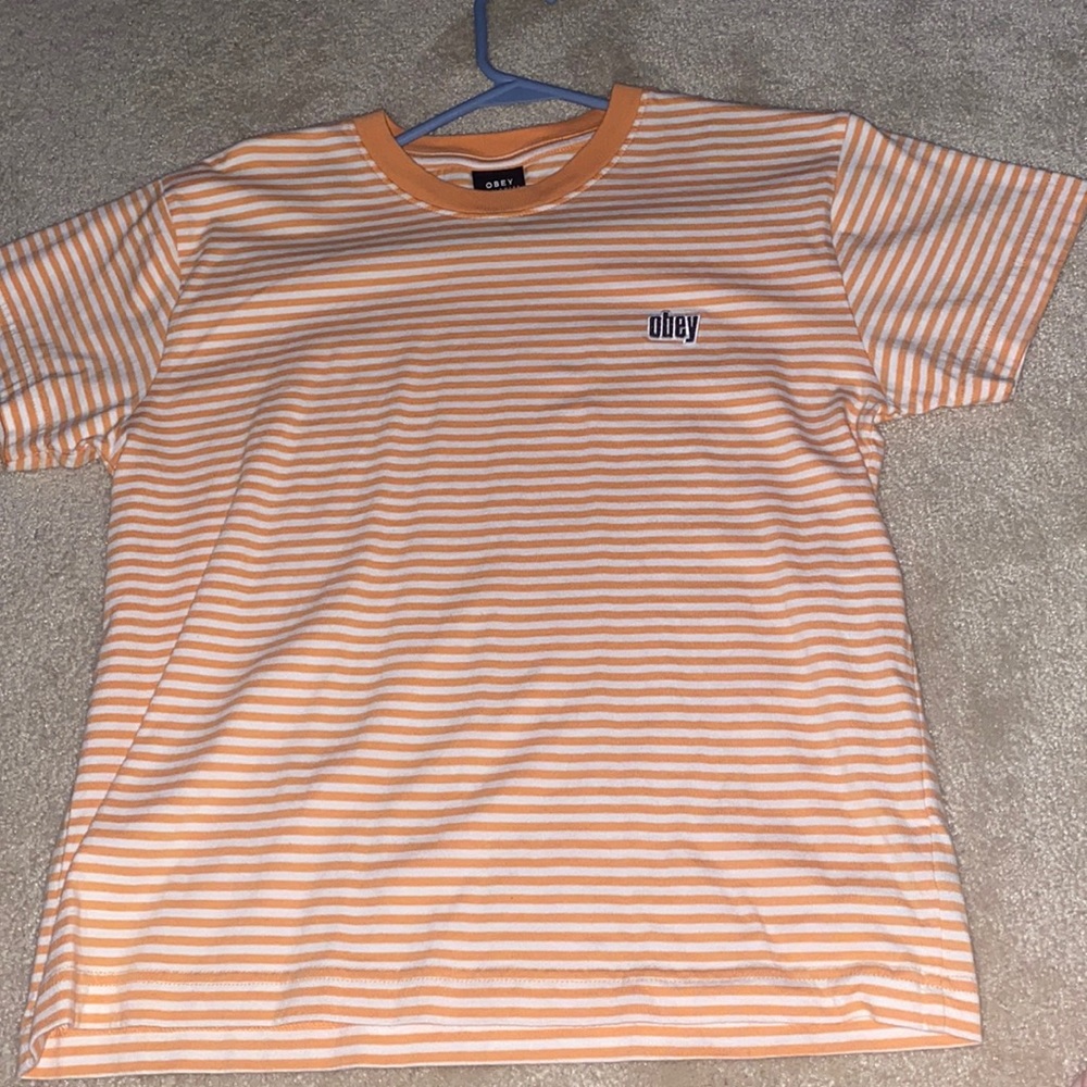 obey t-shirt